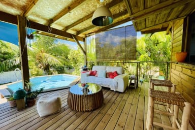 Photo de Villa en location saisonnière à Moule en Guadeloupe 