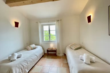 Relaxing holidays in Provence
