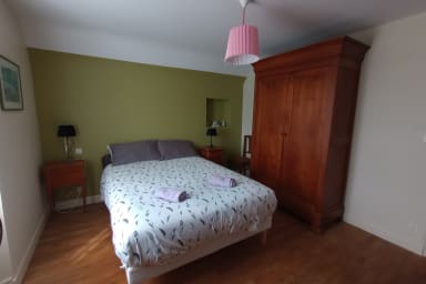 Chambre 4 Etage lit 160 x 200