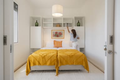 Bedroom with two single beds. 