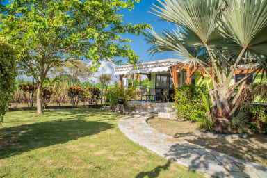 Photo de Villa en location saisonnière à Saint-Francois en Guadeloupe 