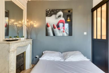 Lit Double avec surmatelas pour de douces nuits