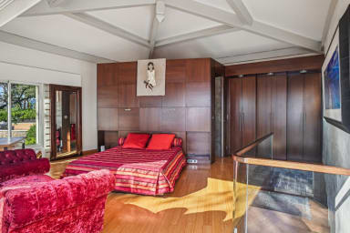 location-prestigieuse-villa-boussole-cote-dazur-chambre