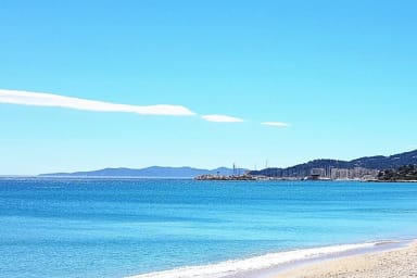 Plage du Lavandou à 300m