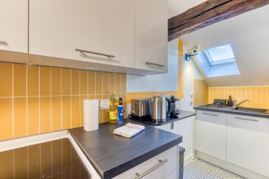 Cuisine indépendante aménagée et équipée