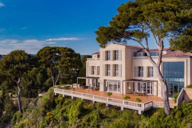 book-villa-isaure-property-rental-kid-friendly-cassis-pioma-home