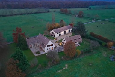 book-maison-diecisiete-property-rental-kid-friendly-rambouillet-pioma-home