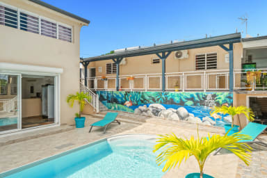 Photo de Villa en location saisonnière à Moule en Guadeloupe