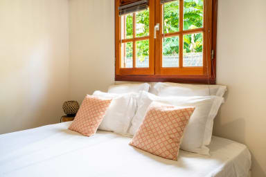 Photo de Bungalow en location saisonnière à Sainte-Anne en Guadeloupe