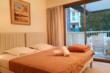 Chambre 1 avec Lit KING SIZE - acces terrasse