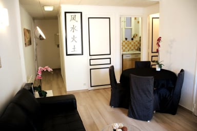 Salon avec coin repas