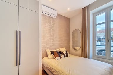 chambre 1 avec salle de douche