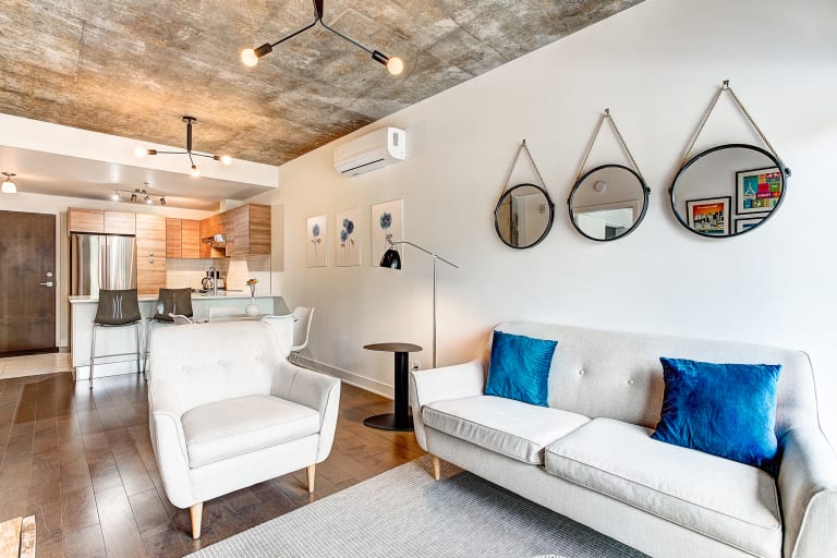 Condo 1 Chambre Dans Le Mile End A Mile End Simplissimmo