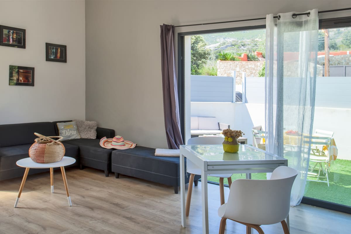  Casa Sol  location de vacances indépendante à Calvi  moins de 2km plage 