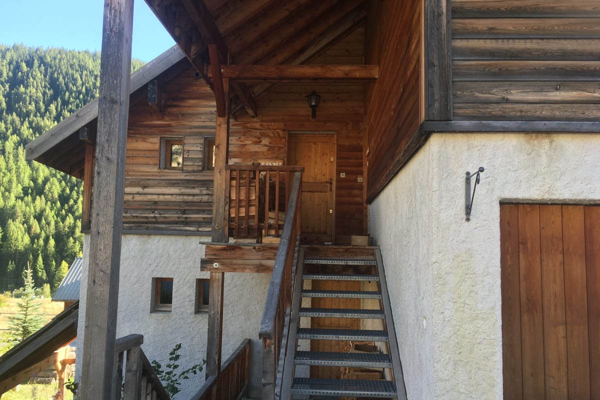 Chalet Le Cubèt Hameau des Chazals Nevache Hautes Alpes 