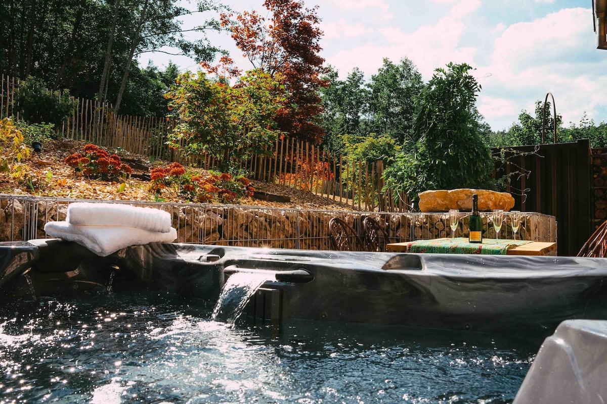 Le Grand Petit Prince I Gîte De Charme I Le Papillon I Jacuzzi privé
