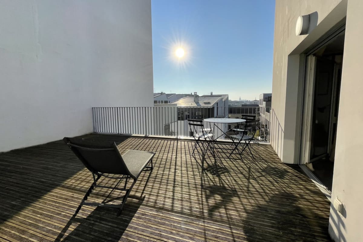  Appartement Spacieux appartement remarquablement lumineux avec parking à la cité du vin
