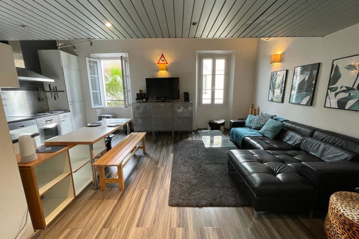  immobilier  Riouffe duplex T3 climatisé dans le coeur de Cannes