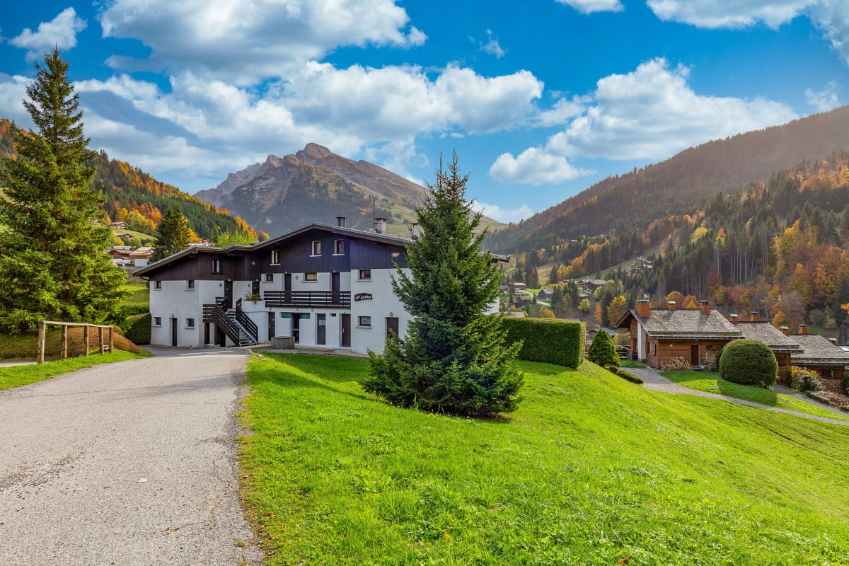 Appartement avec balcon à proximité des pistes 