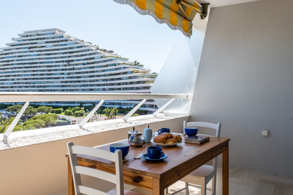 Appartement   Studio spacieux avec vue imprenable sur la mer 