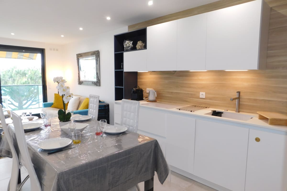 Immobilier Spacieux T3 résidence Egée avec parking et climatisation  