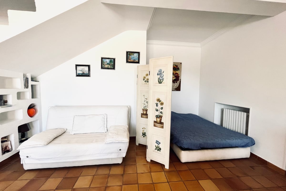  immobilier  Perle rare avec piscine et vue sur mer