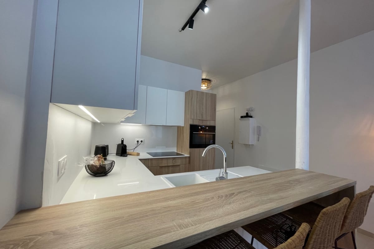 Appartement   Studio confortable à deux pas de la mer