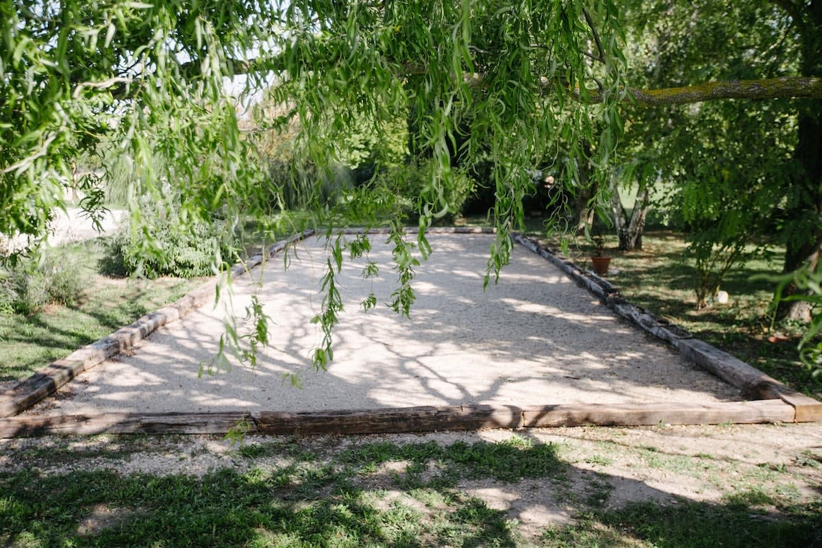 Immobilier 84B4 - Glycine, suite dans Mas Provençal du 18ème siècle  