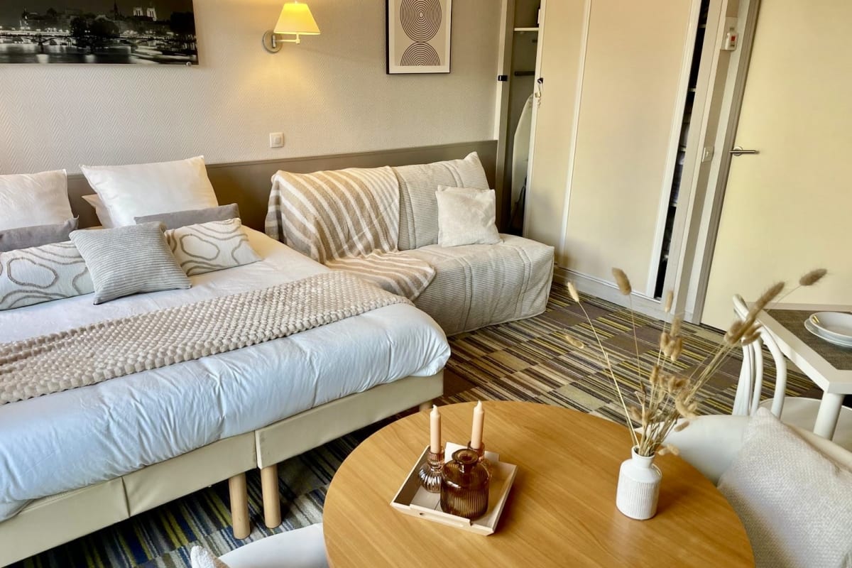 Paris Porte de Versailles Cosy Lodge 2 Appart hôtel parking wifi 4 pers