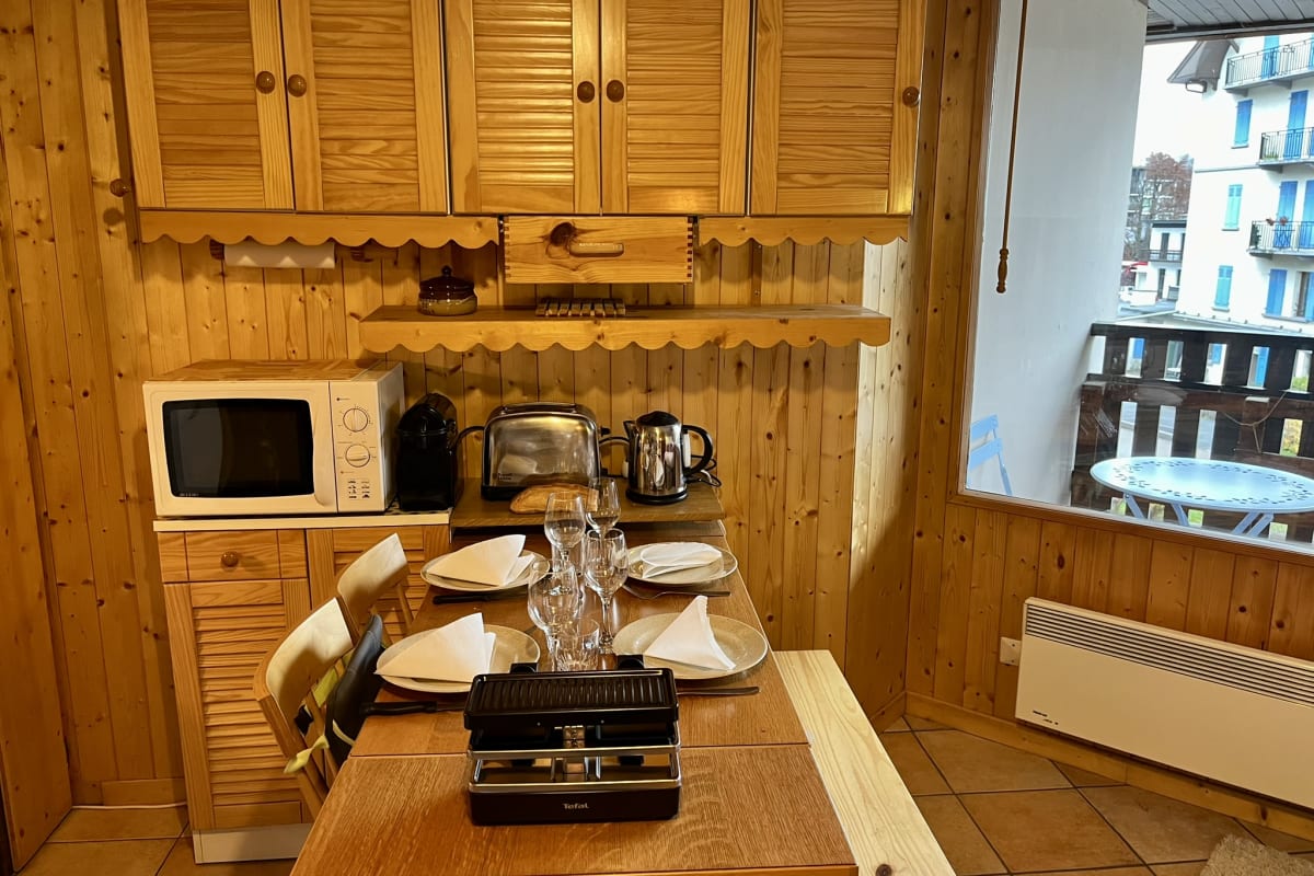  immobilier  Studio 4 pers. en plein centre avec balcon et vue