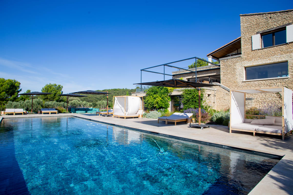 Maison   Villa de haut standing - 8 chambres - piscine