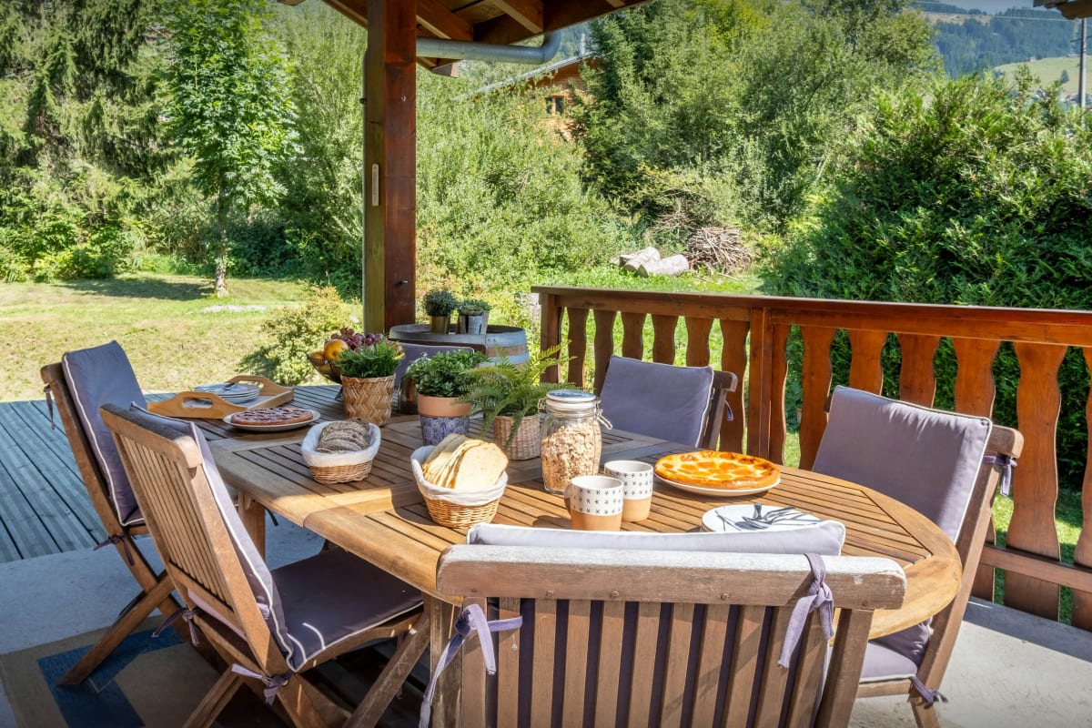  Vacances avec piscine d’été aux Portes du Soleil - OVO Network 