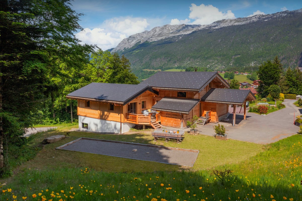 Séjour alpin 14p (13 adultes max) avec piscine intérieure - OVO Network