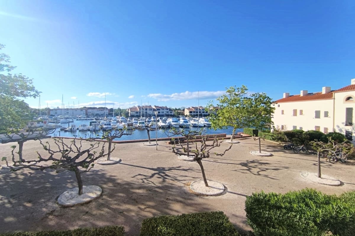 Charmant appt 30 m² vue marina refait à neuf 2025
