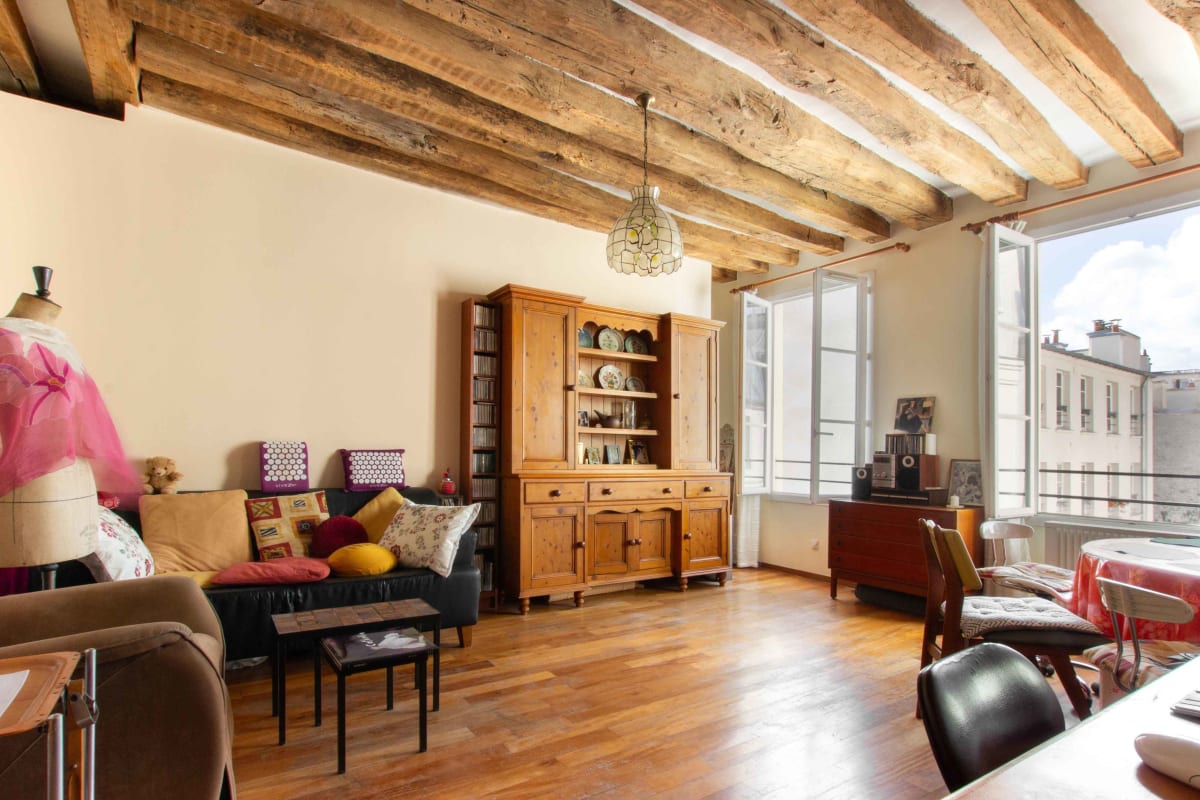 Charmant appartement en plein Marais pour couple