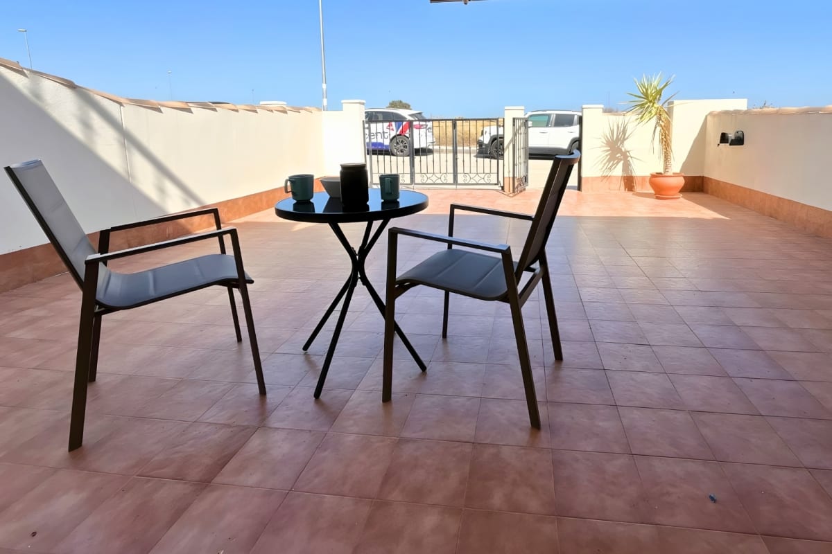  Soleil, golf et piscine : la villa idéale pour vos vacances ! 
