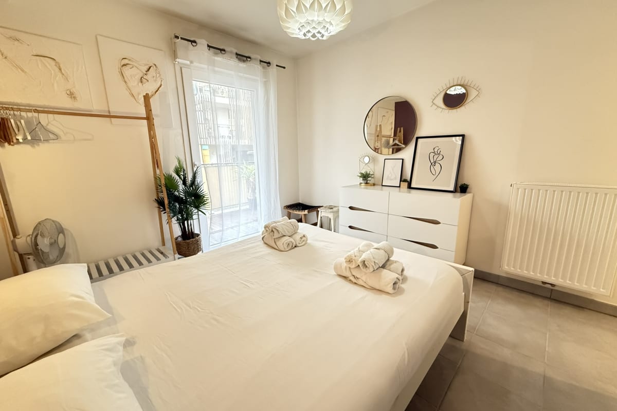  immobilier  Appartement cosy plein centre de Nice