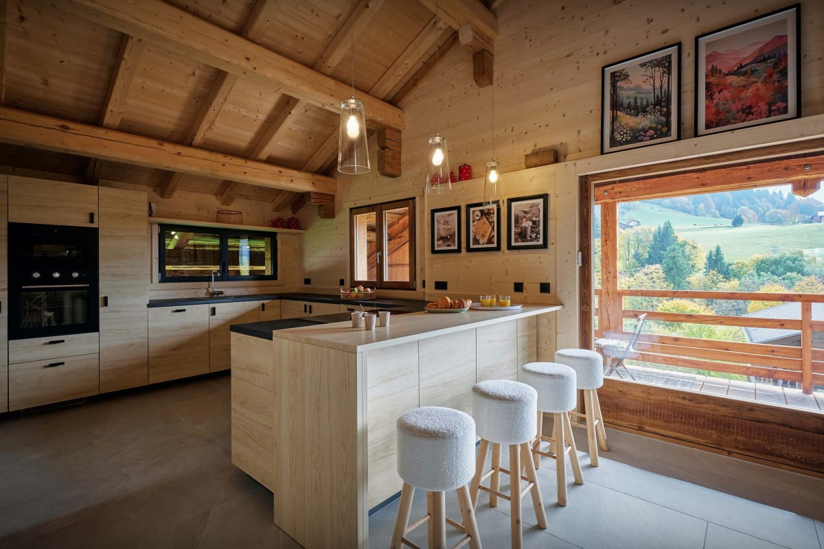 Immobilier Appartement complet sur deux étages avec sauna et cheminée - OVO Network  