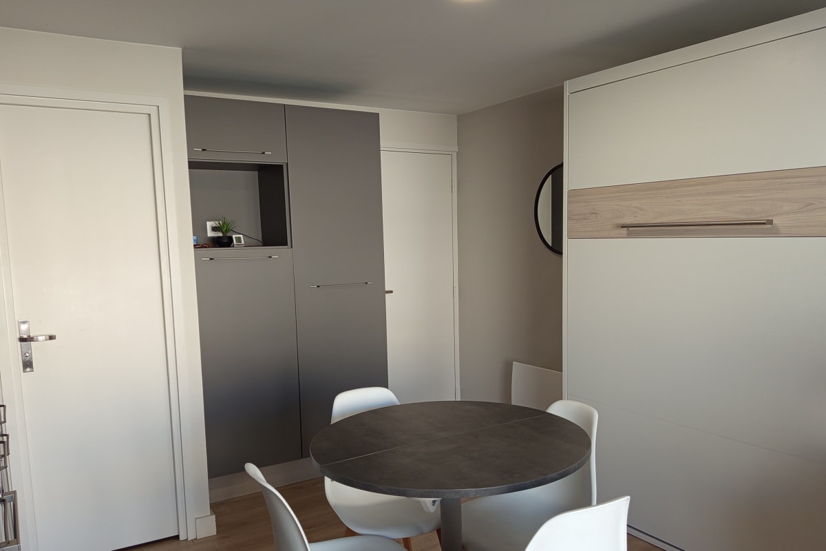  immobilier  Appartement avec balcon proche de la plage