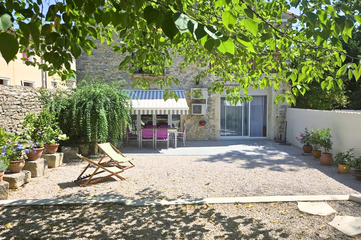  Appartement Bardelours 2 • Base vélo Pic Saint-Loup • Terrasse