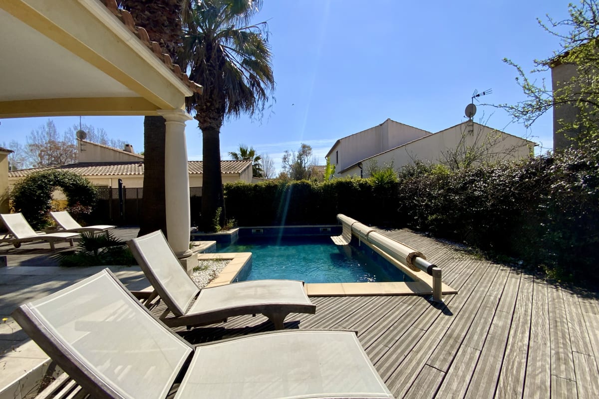  Maison Villa Yoléa avec piscine privée au Grau du Roi – Vacances de rêve