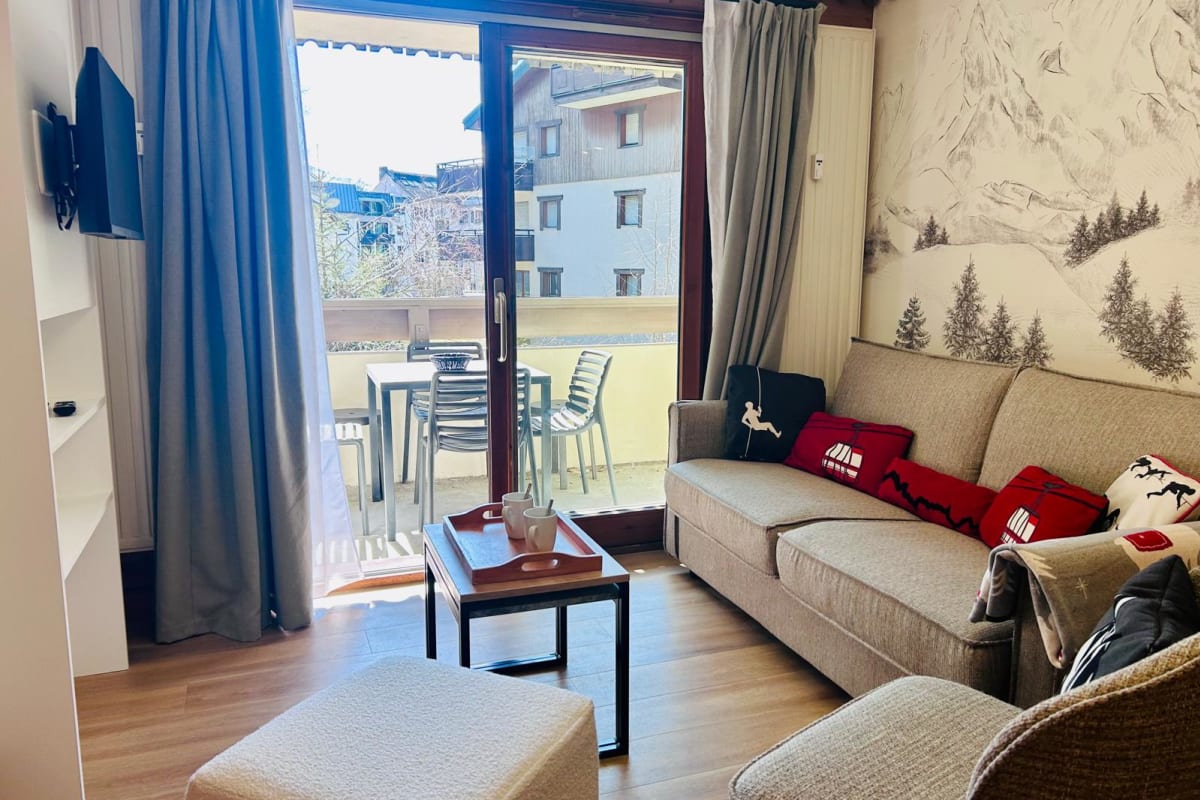  Appartement Résidence La Ginabelle avec Piscine & Balcon.