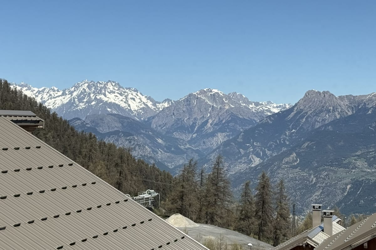 Chalet   Chalet Neuf & Cosy • 300 m des Pistes • Risoul 1850