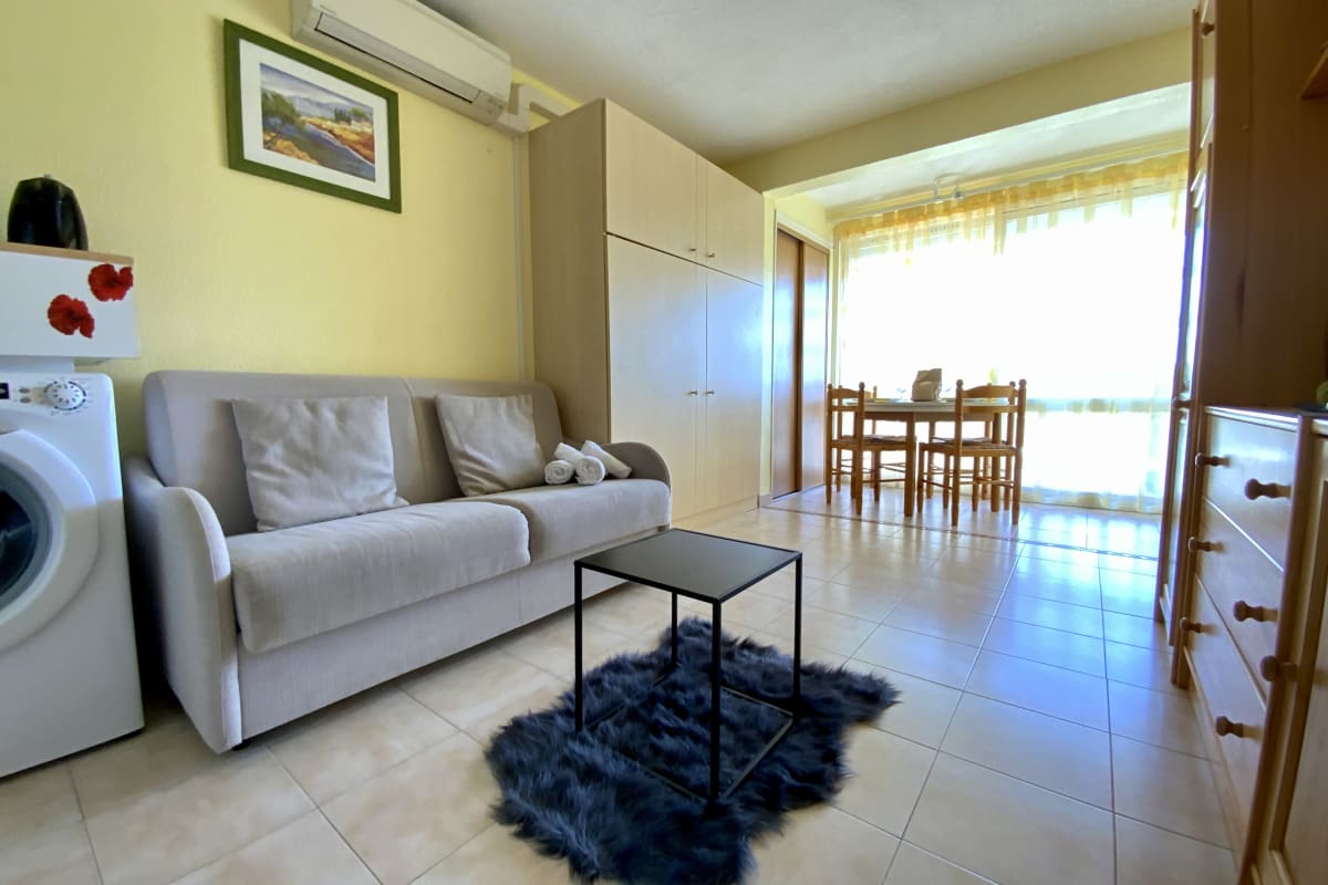 Appartement   L’Orée de Camargue – Studio cosy avec cour proche plager