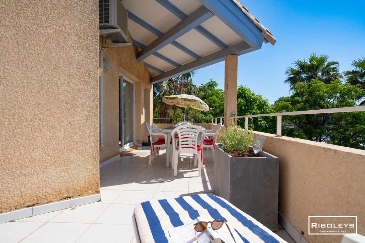  Appartement Riboleys - T2bis climatisé à 100m plage