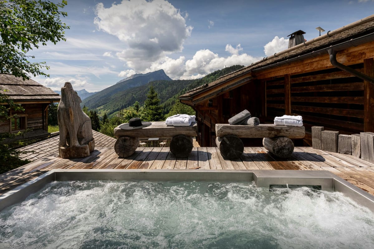  Bijou alpin pour 14 (10 adultes) - sauna, jacuzzi, piscine - OVO Network 