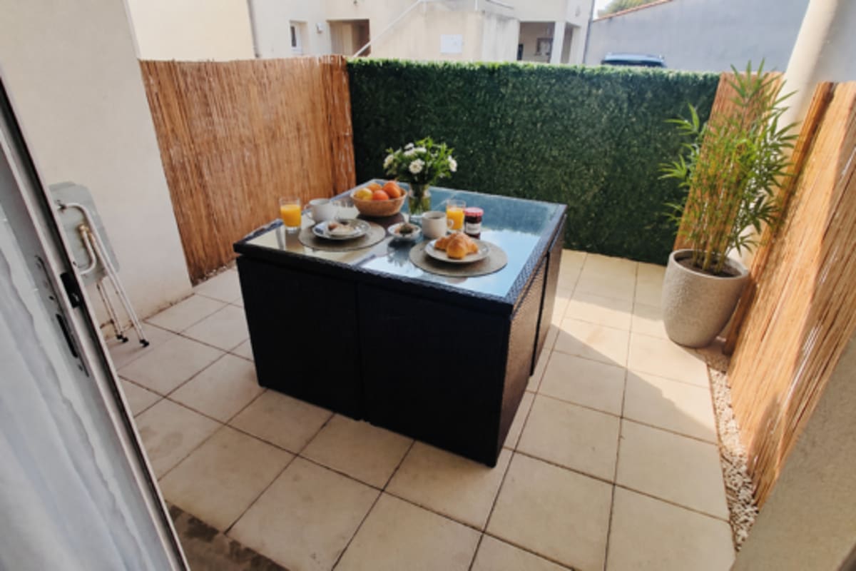  Charmant studio avec terrasse et parking 