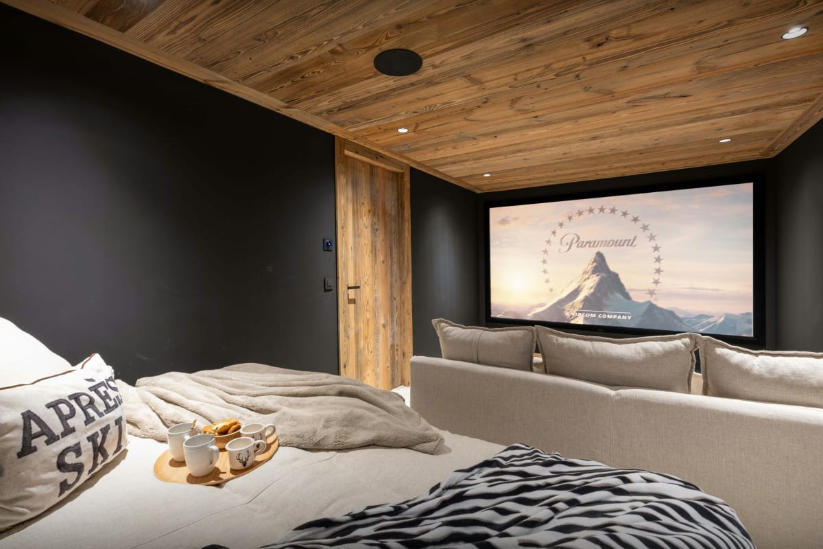 Chalet   Somptueux chalet pour 12 personnes avec spa aux Belleville - OVO Network
