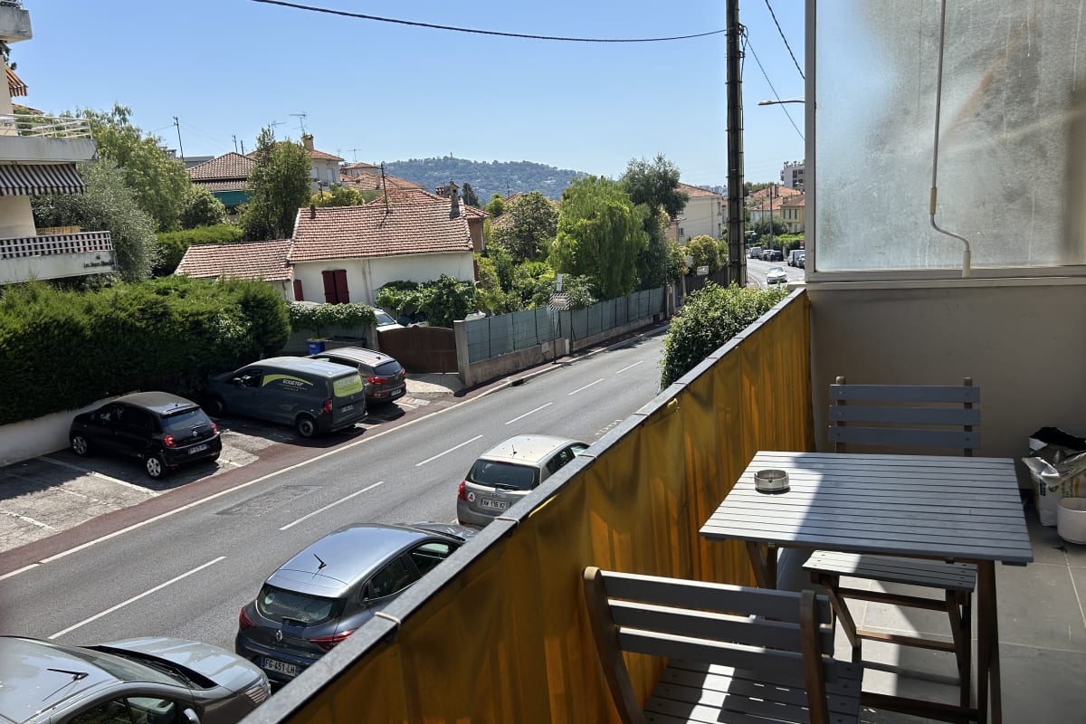 Immobilier Appartement lumineux avec balcon et parking  