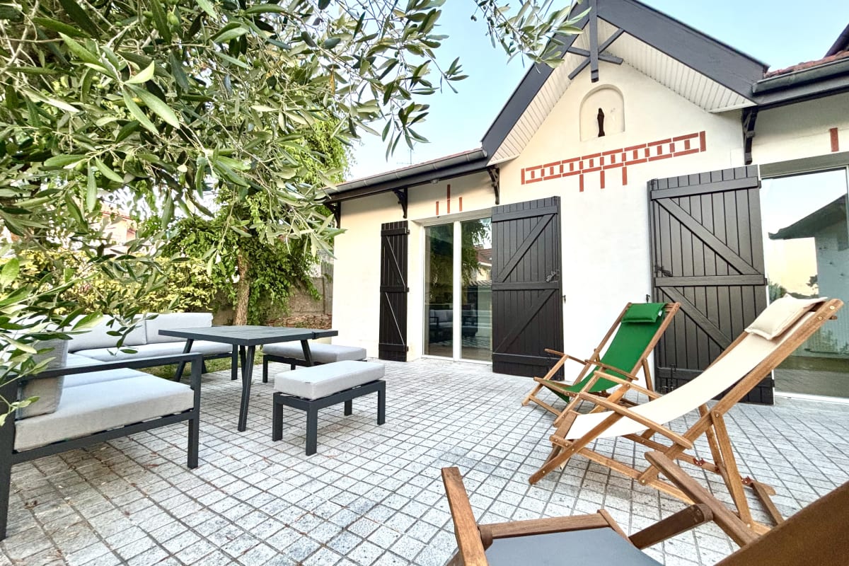 Villa rénovée au cœur d'Arcachon + dépendance